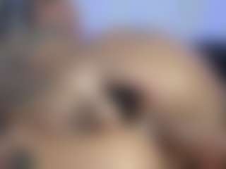 HornyLindzay's Live Sex Cam Show