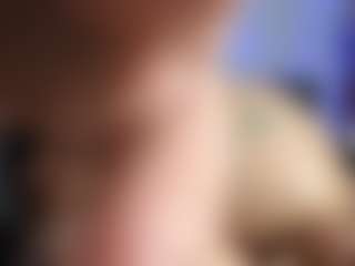 HornyLindzay's Live Sex Cam Show