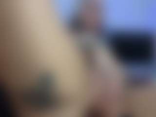 Hornylindzay