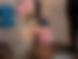 Scarlett Horny's Live Sex Cam Show