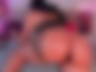 Scarlett Horny's Live Sex Cam Show