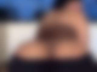 Scarlett Horny's Live Sex Cam Show