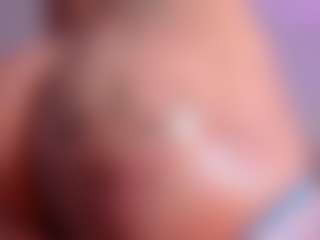 Live cam show with Scarlett Horny - Flexible on Sweet Sext