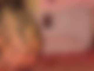 Scarlett Horny's Live Sex Cam Show