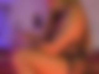 Scarlett Horny's Live Sex Cam Show