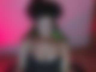 Live cam show with emma-ruiz - Latina on Mixed Magazine Live | colombia