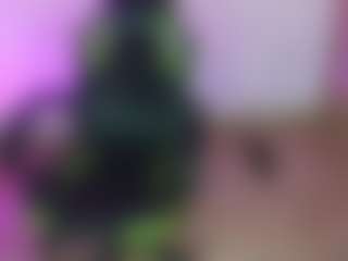 emma-ruiz's Live Sex Cam Show