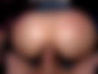 ana-lingus's Live Sex Cam Show