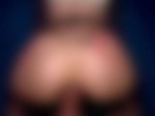 ana-lingus's Live Sex Cam Show
