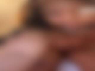 caramelswirlzz's Live Sex Cam Show