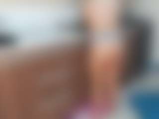 Live cam show with karinbelle - Tittyfuck on xxxlivecams.org