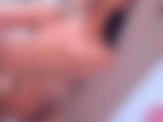 Live cam show with Samantha Blaze - Big Tits on Chatstar