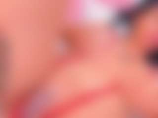 Live cam show with Samantha Blaze - Ahegao on Pornisteam.com