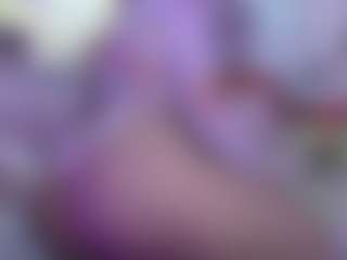 Live cam show with AmberAlena - Wet on Camsoda