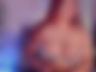 Live cam show with TalianaaRosee - Amateur on sexylive.show