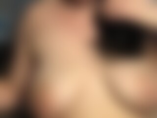 Live-sekscamshow van SugarBuns22