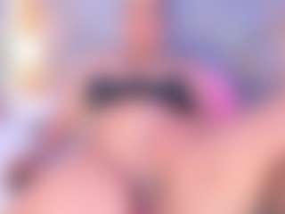 Live cam show with anniefoxx - Wife on StripNow