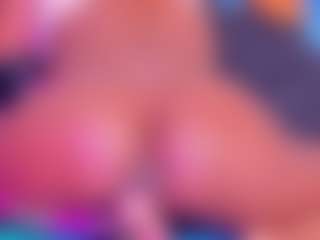 Live cam show with black-rosse - Ebony on CamwithHer | colombia