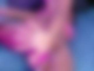 Live cam show with black-rosse - Badbitch on CamwithHer