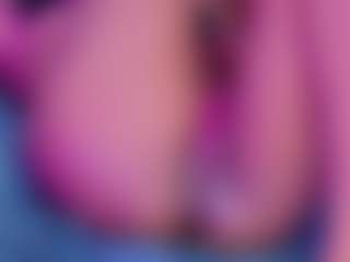 Live cam show with black-rosse - Badbitch on Chatstar