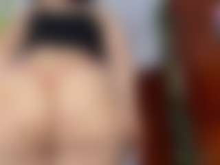 elikolanny's Live Sex Cam Show