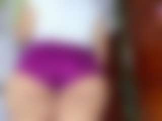 elikolanny's Live Sex Cam Show