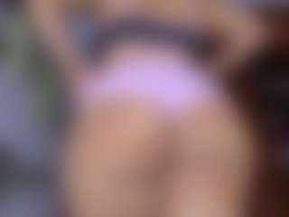 elikolanny's Live Sex Cam Show