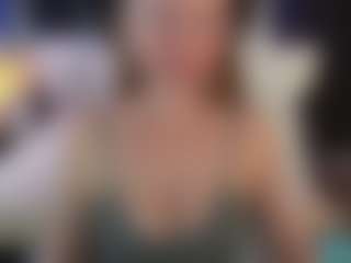 miaredfox's Live Sex Cam Show