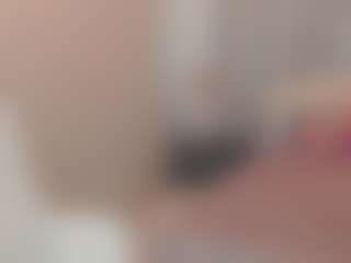 Live cam show with trishadavis - Skinny White on Hubzter Live | ukraine