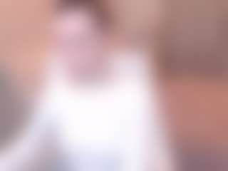Live cam show with trishadavis - Skinny on Camsoda