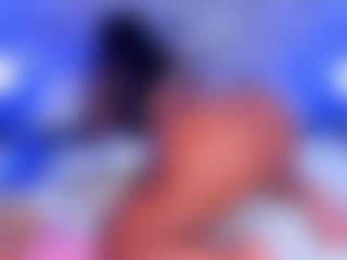 Live cam show with cammiila - Ebony on hotwifechat.live