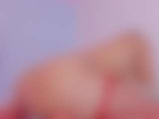 Live cam show with HAILEY - College MILF on Milfs Live