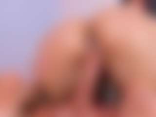 Live cam show with HAILEY - College MILF on CamSextacy