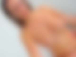 kairagold's Live Sex Cam Show