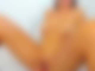 kairagold's Live Sex Cam Show