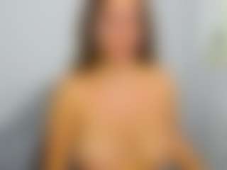 kairagold's Live Sex Cam Show