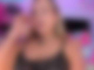 Queen S.'s Live Sex Cam Show