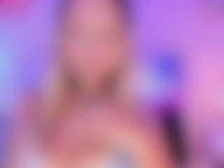 Live cam show with Queen S. - HD on Camiplay Live