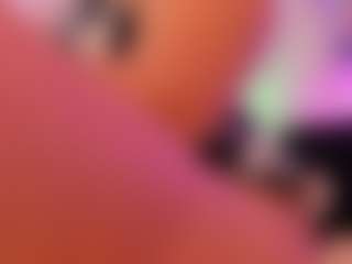 Live cam show with Queen S. - Blonde Hair HD on Camversity