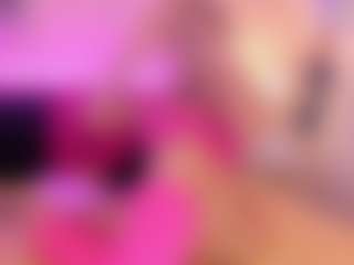 Live cam show with Queen S. - BBW on Mixed Magazine Live