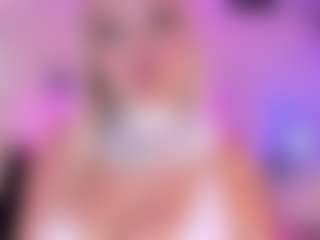 Queen S.'s Live Sex Cam Show