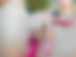 bella-sweeet's Live Sex Cam Show