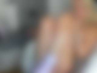 bella-sweeet's Live Sex Cam Show