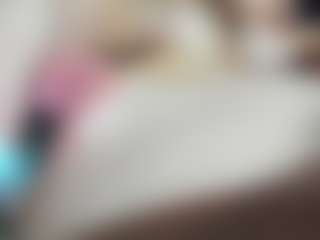 bella-sweeet's Live Sex Cam Show