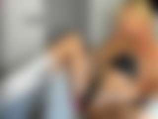 bella-sweeet's Live Sex Cam Show