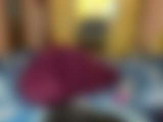 Live cam show with MilfDomina69 - Hazel Eyes on AdultVida.com