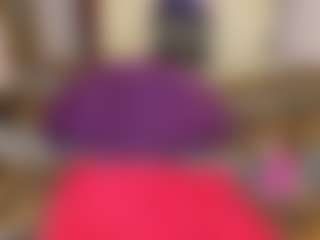 Spettacolo in cam dal vivo con MilfDomina69 - Huge Tits su Camsoda