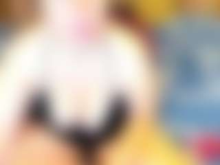 Live cam show with MilfDomina69 - Huge Tits on Mixed Magazine Live