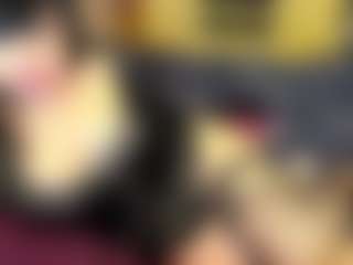 Live cam show with MilfDomina69 - Genital Piercings on live.xheat.ai