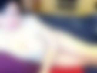 Live cam show with MilfDomina69 - Hazel Eyes on Soda Cam